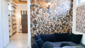 Simi Central Apartment